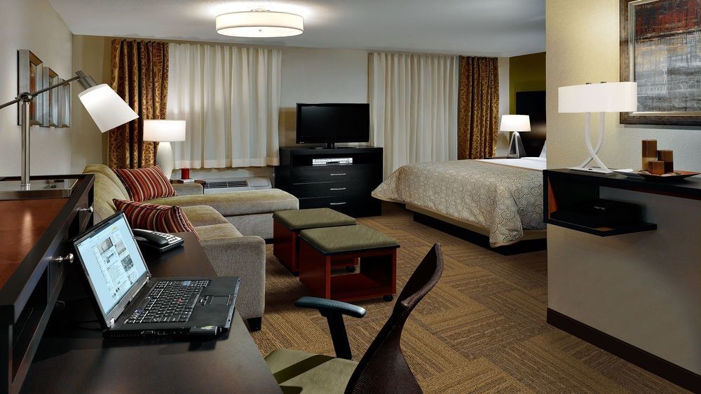 Staybridge Suites Corona South By Ihg Exteriör bild