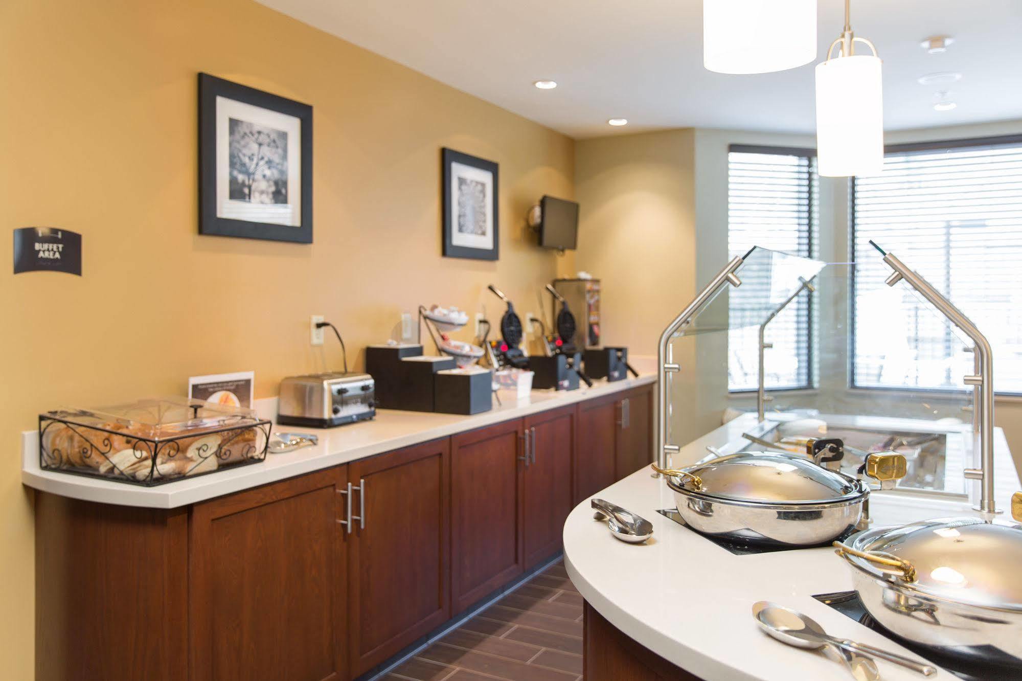 Staybridge Suites Corona South By Ihg Exteriör bild