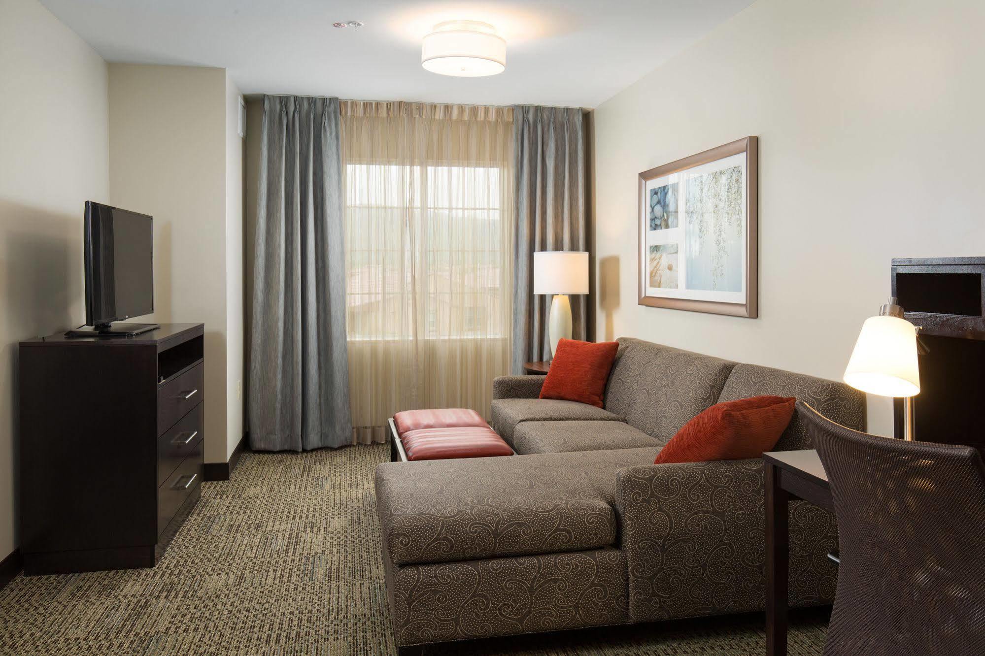 Staybridge Suites Corona South By Ihg Exteriör bild