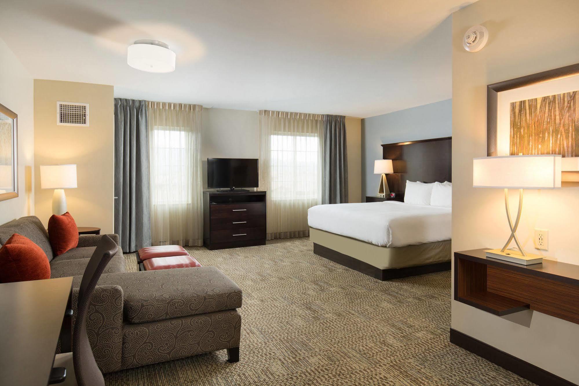 Staybridge Suites Corona South By Ihg Exteriör bild