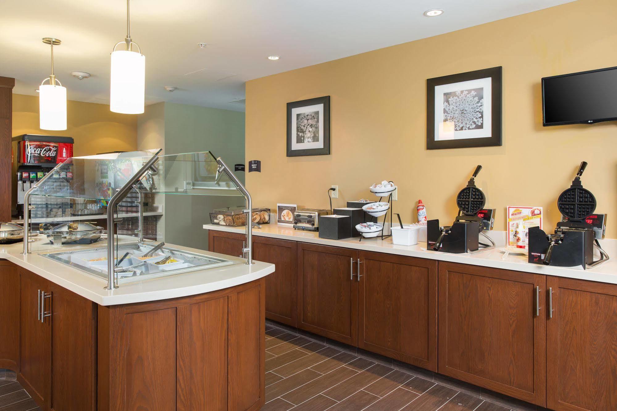 Staybridge Suites Corona South By Ihg Exteriör bild