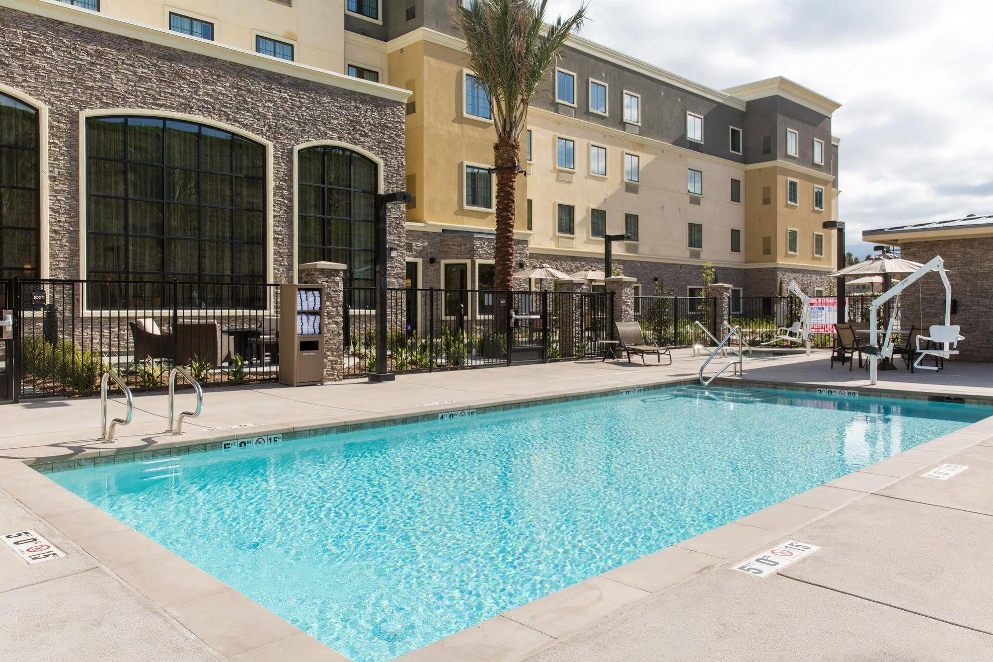Staybridge Suites Corona South By Ihg Exteriör bild